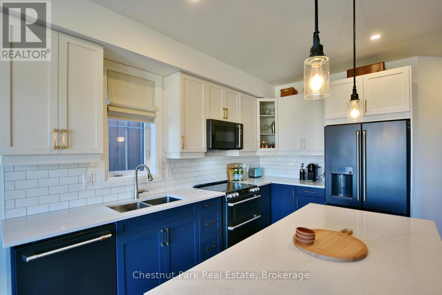 146 Red Pine Street, Blue Mountains, Ontario  L9Y 0Z3 - Photo 14 - X12499044