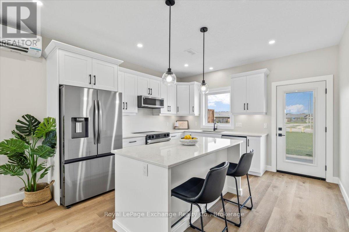 50 - 1071 Waterloo Street N, Saugeen Shores, Ontario  N0H 2C6 - Photo 11 - X12499126