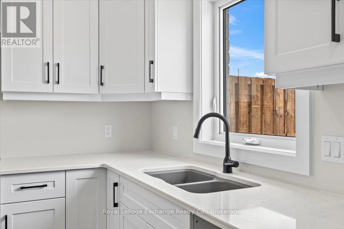 50 - 1071 Waterloo Street N, Saugeen Shores, Ontario  N0H 2C6 - Photo 14 - X12499126