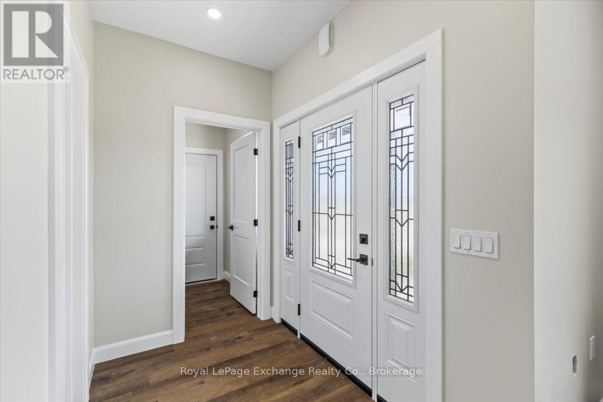 50 - 1071 Waterloo Street N, Saugeen Shores, Ontario  N0H 2C6 - Photo 4 - X12499126