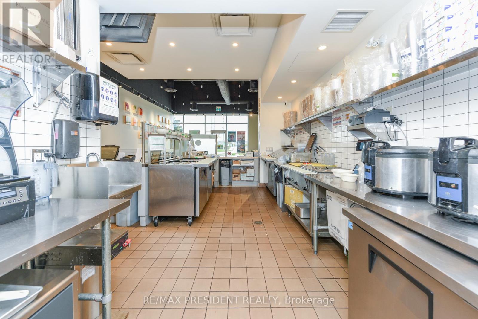 10048 Mclaughlin Road, Brampton (Fletcher's Meadow), Ontario  L7A 2X6 - Photo 32 - W12473977