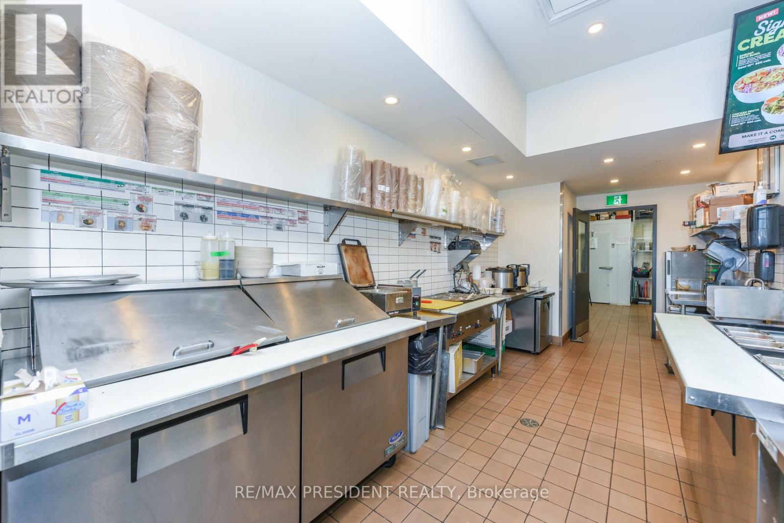 10048 Mclaughlin Road, Brampton (Fletcher's Meadow), Ontario  L7A 2X6 - Photo 38 - W12473977