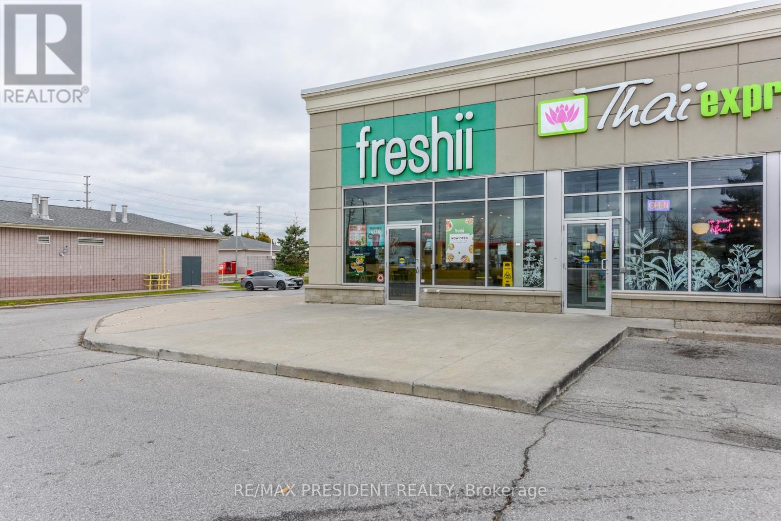 10048 Mclaughlin Road, Brampton (Fletcher's Meadow), Ontario  L7A 2X6 - Photo 6 - W12473977