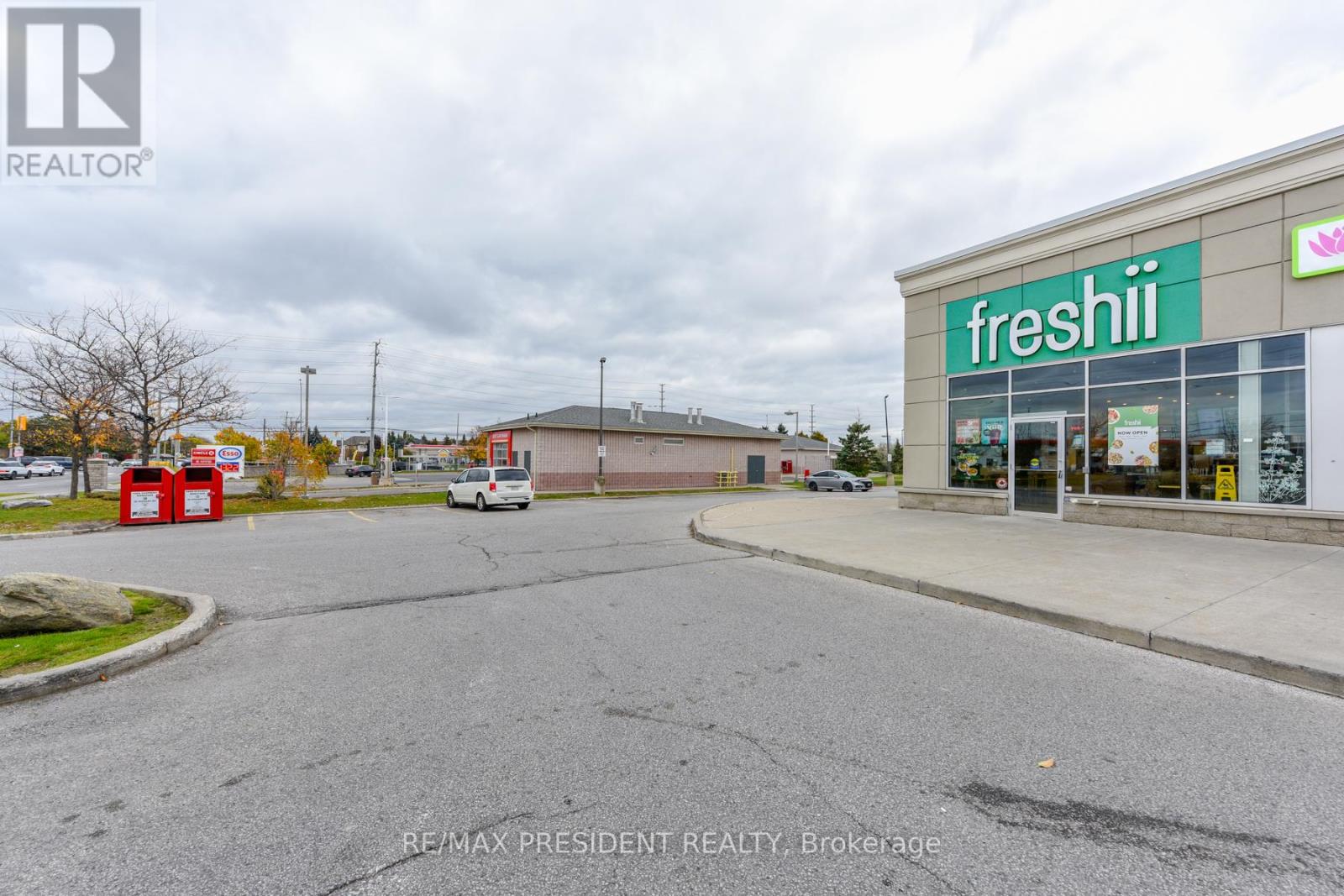 10048 Mclaughlin Road, Brampton (Fletcher's Meadow), Ontario  L7A 2X6 - Photo 5 - W12473977