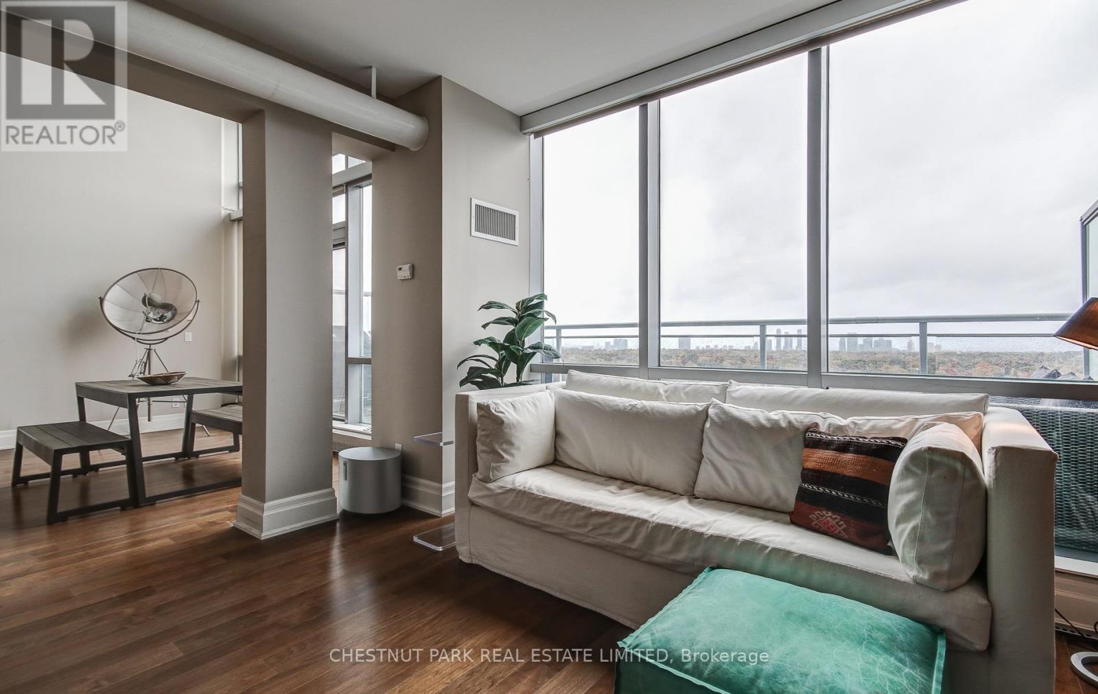 Ph 05 - 2 Fieldway Road, Toronto, Ontario  M8Z 0B9 - Photo 15 - W12498786