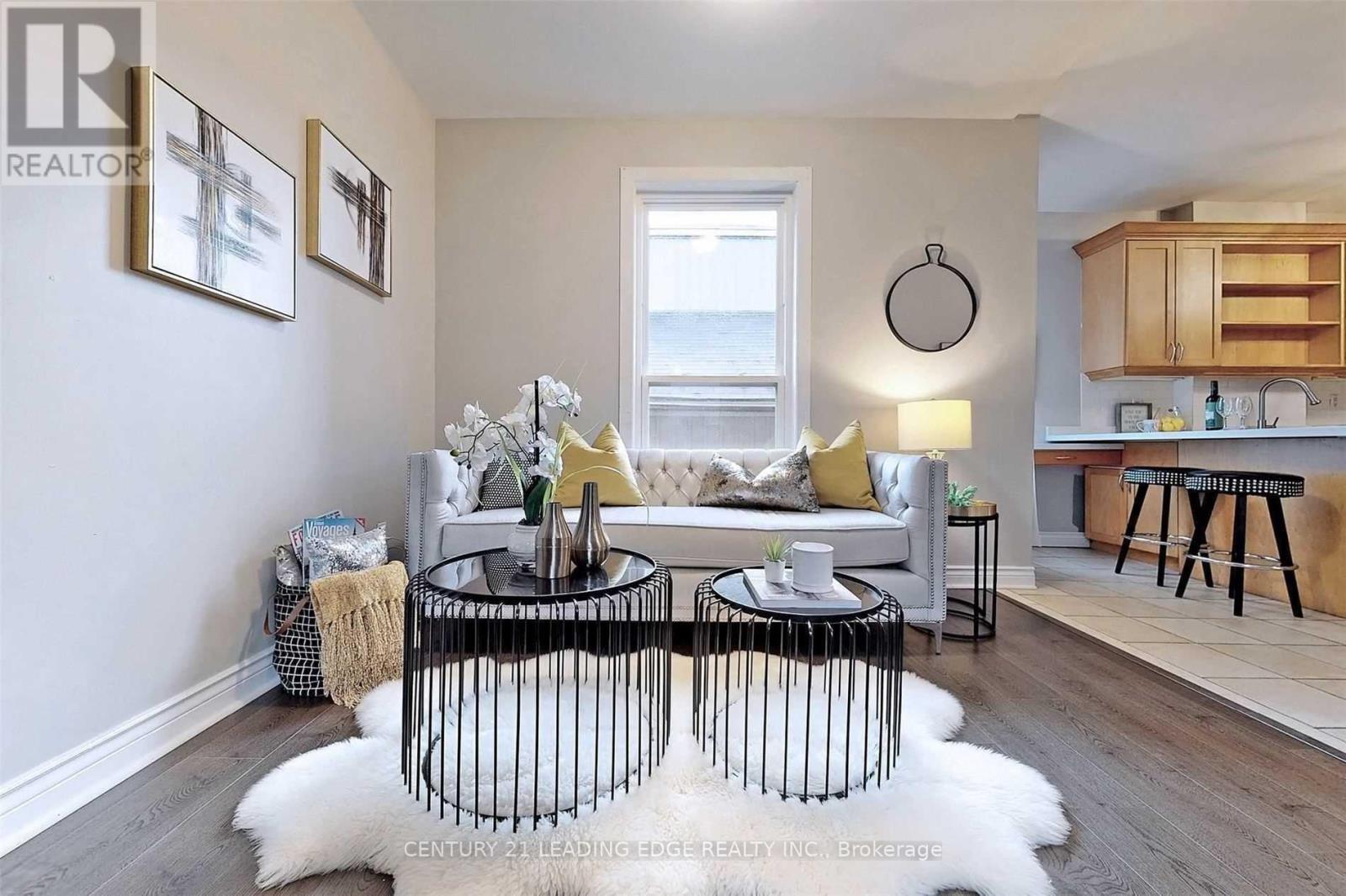 233 Borden Street, Toronto, Ontario  M5S 2N5 - Photo 6 - C12498988