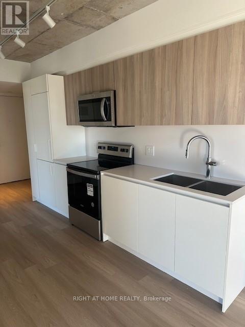 2105a - 571 Bloor Street W, Toronto, Ontario  M6G 1L6 - Photo 3 - C12498998