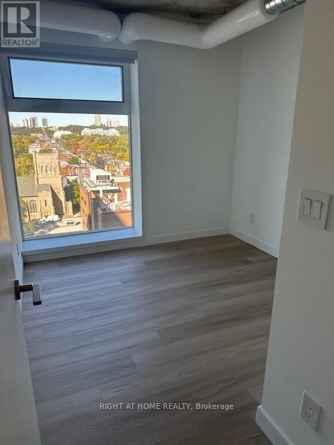 2105a - 571 Bloor Street W, Toronto, Ontario  M6G 1L6 - Photo 6 - C12498998