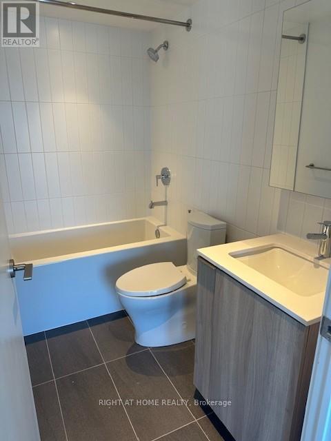 2101a - 571 Bloor Street W, Toronto, Ontario  M6G 1L6 - Photo 8 - C12499006