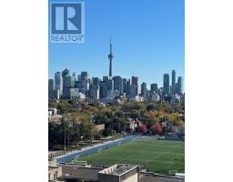 2102B - 762 BATHURST STREET
