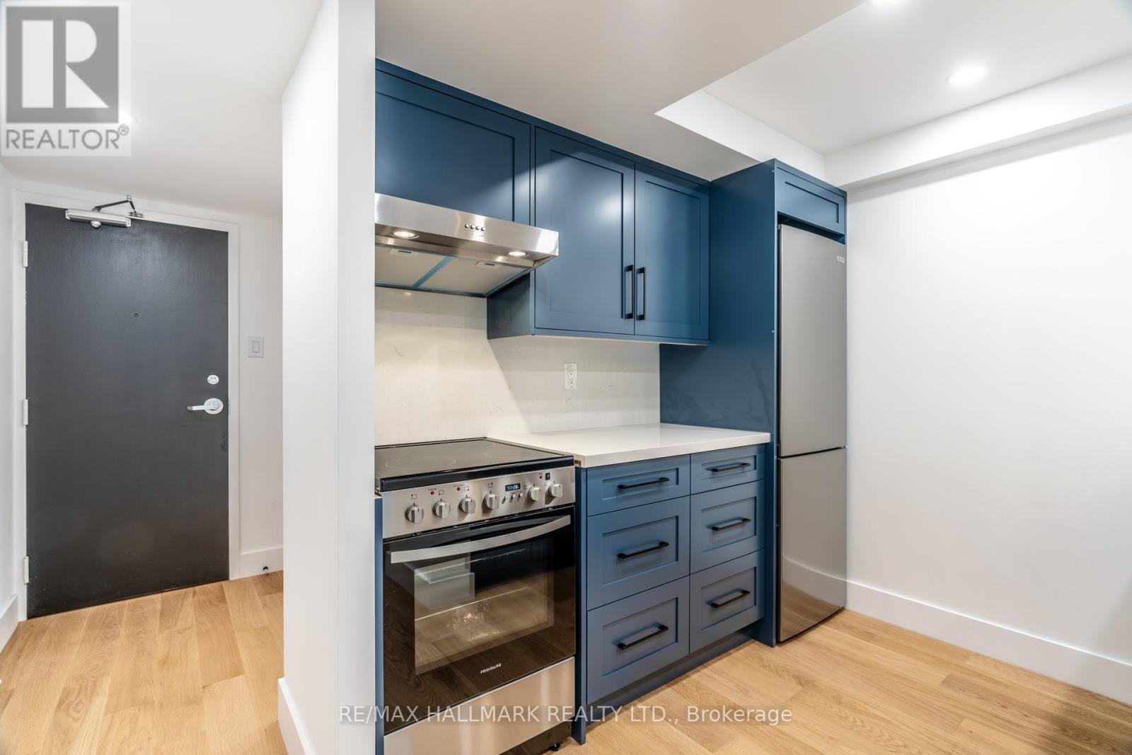 1106 - 705 King Street W, Toronto, Ontario  M5V 2W8 - Photo 2 - C12499012