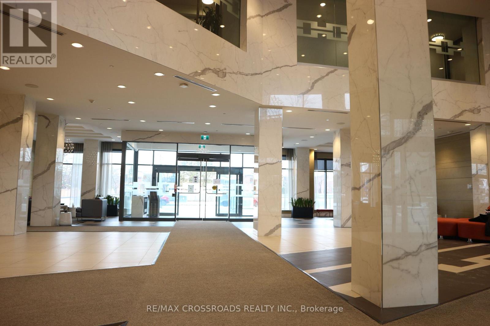 867 - 60 Ann O'reilly Road, Toronto (Henry Farm), Ontario  M2J 0C8 - Photo 3 - C12499062