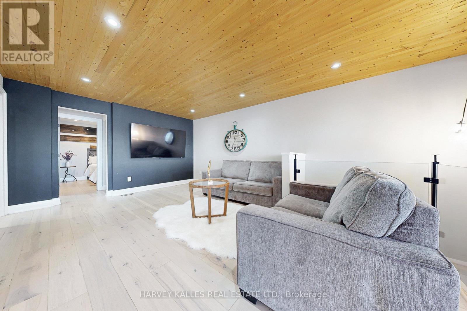 1 Mcgill Drive, Kawartha Lakes, Ontario  K9V 4R4 - Photo 11 - X12477938