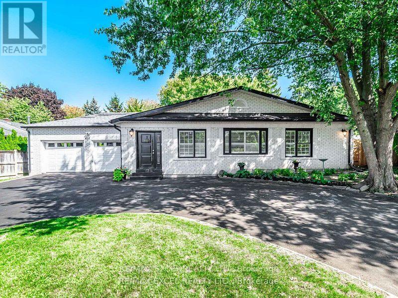 657 Old Harwood Avenue, Ajax (Northwest Ajax), Ontario  L1Z 1E4 - Photo 2 - E12499020