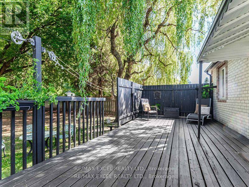 657 Old Harwood Avenue, Ajax (Northwest Ajax), Ontario  L1Z 1E4 - Photo 27 - E12499020