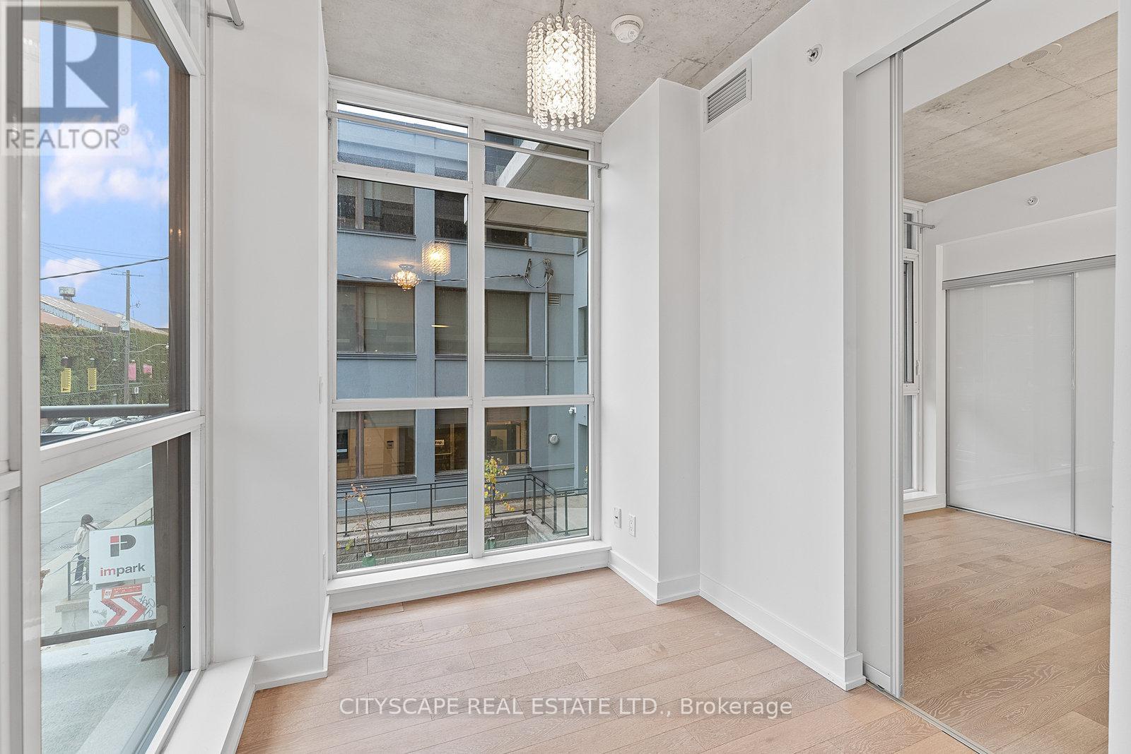 220 - 1190 Dundas Street E, Toronto, Ontario  M4M 0C5 - Photo 14 - E12499026