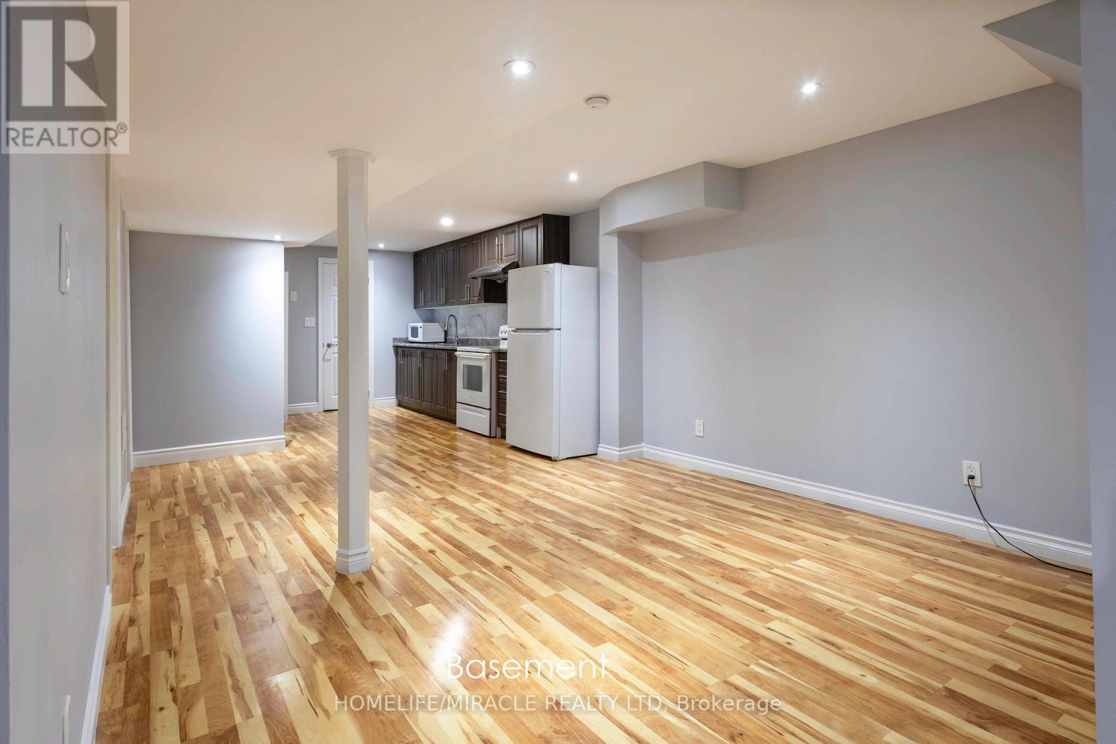 Lower - 12 Gill Crescent, Ajax, Ontario  L1T 4A5 - Photo 3 - E12499142