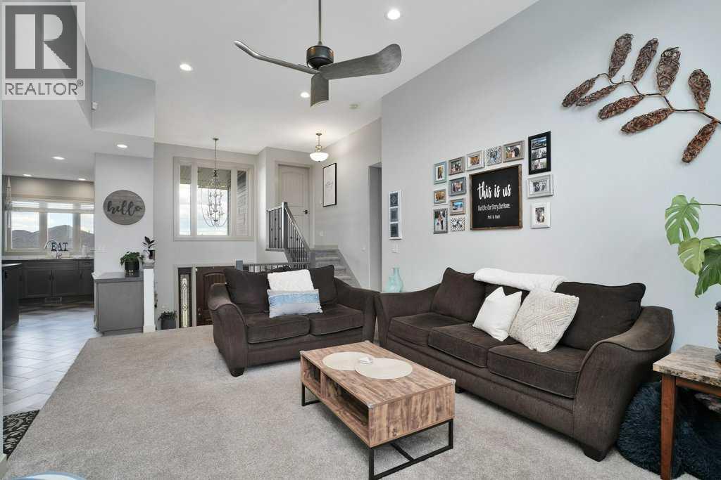 9 Sheep Close, Lacombe, Alberta  T4L 1J0 - Photo 4 - A2256652