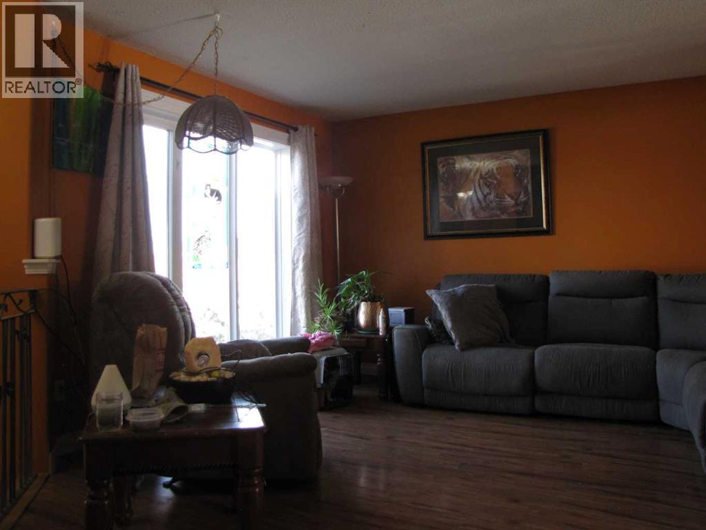 18 Valarosa Drive, Didsbury, Alberta  T0M 0W0 - Photo 10 - A2266741