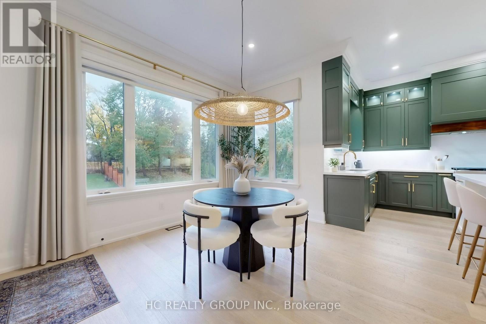 6077 Hillsdale Drive, Whitchurch-Stouffville, Ontario  L4A 3B7 - Photo 13 - N12499004