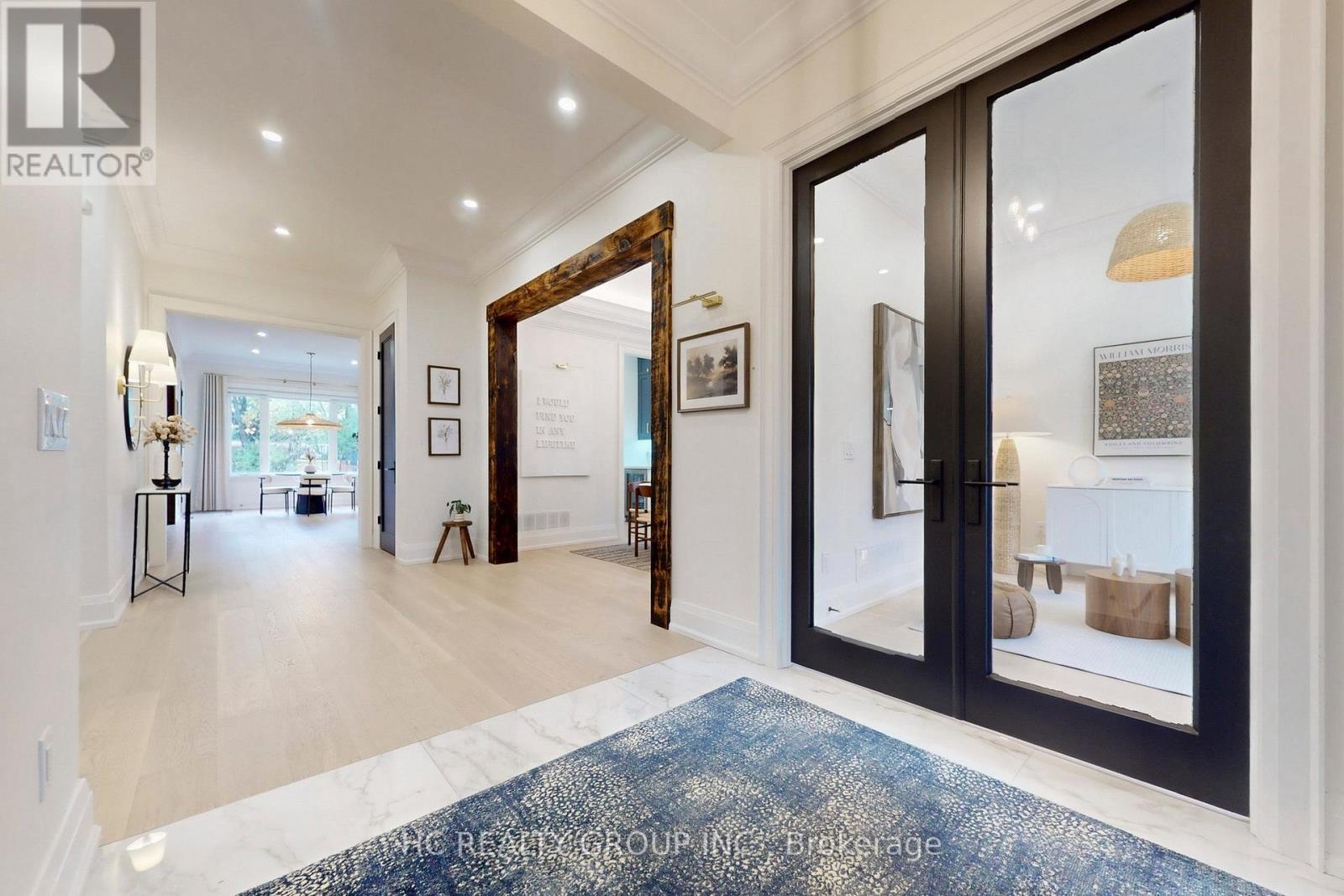 6077 Hillsdale Drive, Whitchurch-Stouffville, Ontario  L4A 3B7 - Photo 18 - N12499004