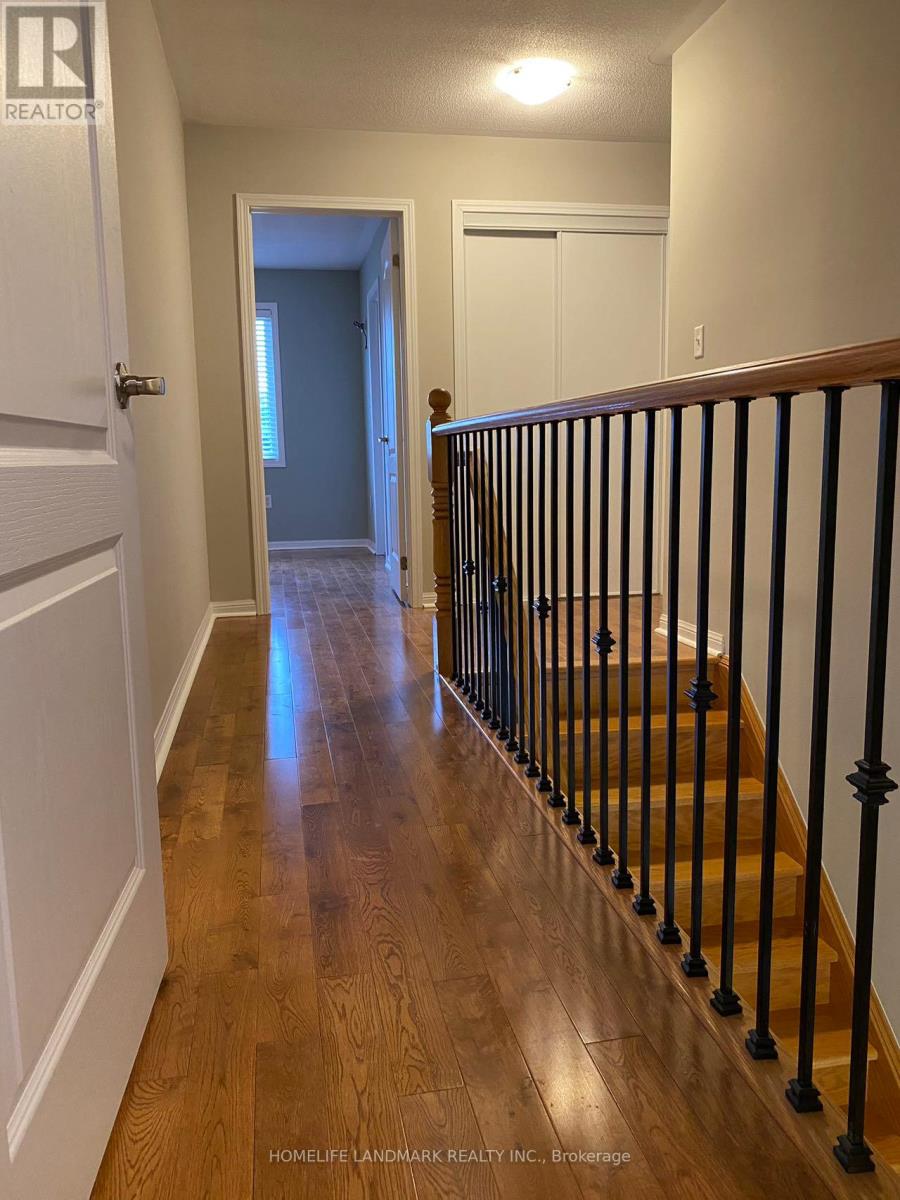 259 Mostar Street, Whitchurch-Stouffville, Ontario  L4A 0E8 - Photo 8 - N12499096