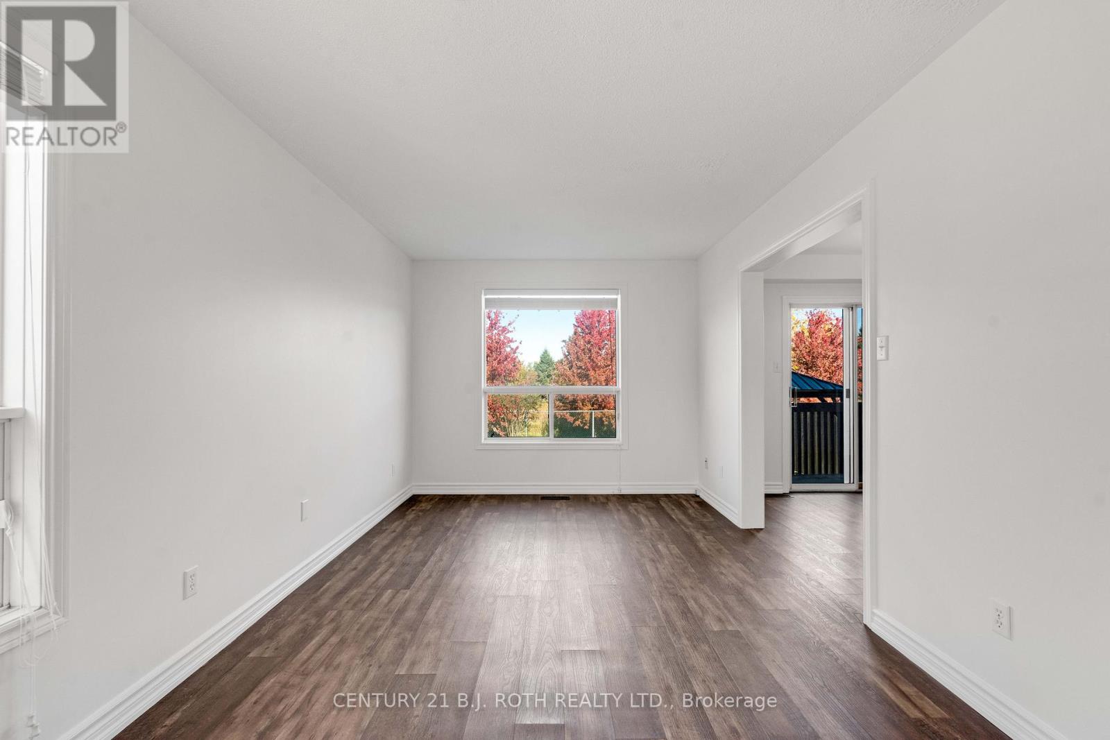 74 Arthur Avenue, Barrie (Grove East), Ontario  L4M 6H5 - Photo 10 - S12498992