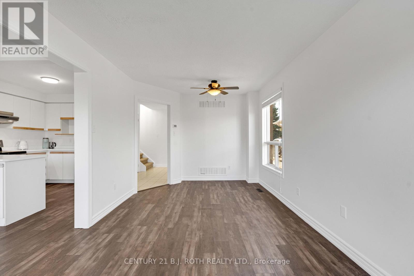 74 Arthur Avenue, Barrie (Grove East), Ontario  L4M 6H5 - Photo 11 - S12498992