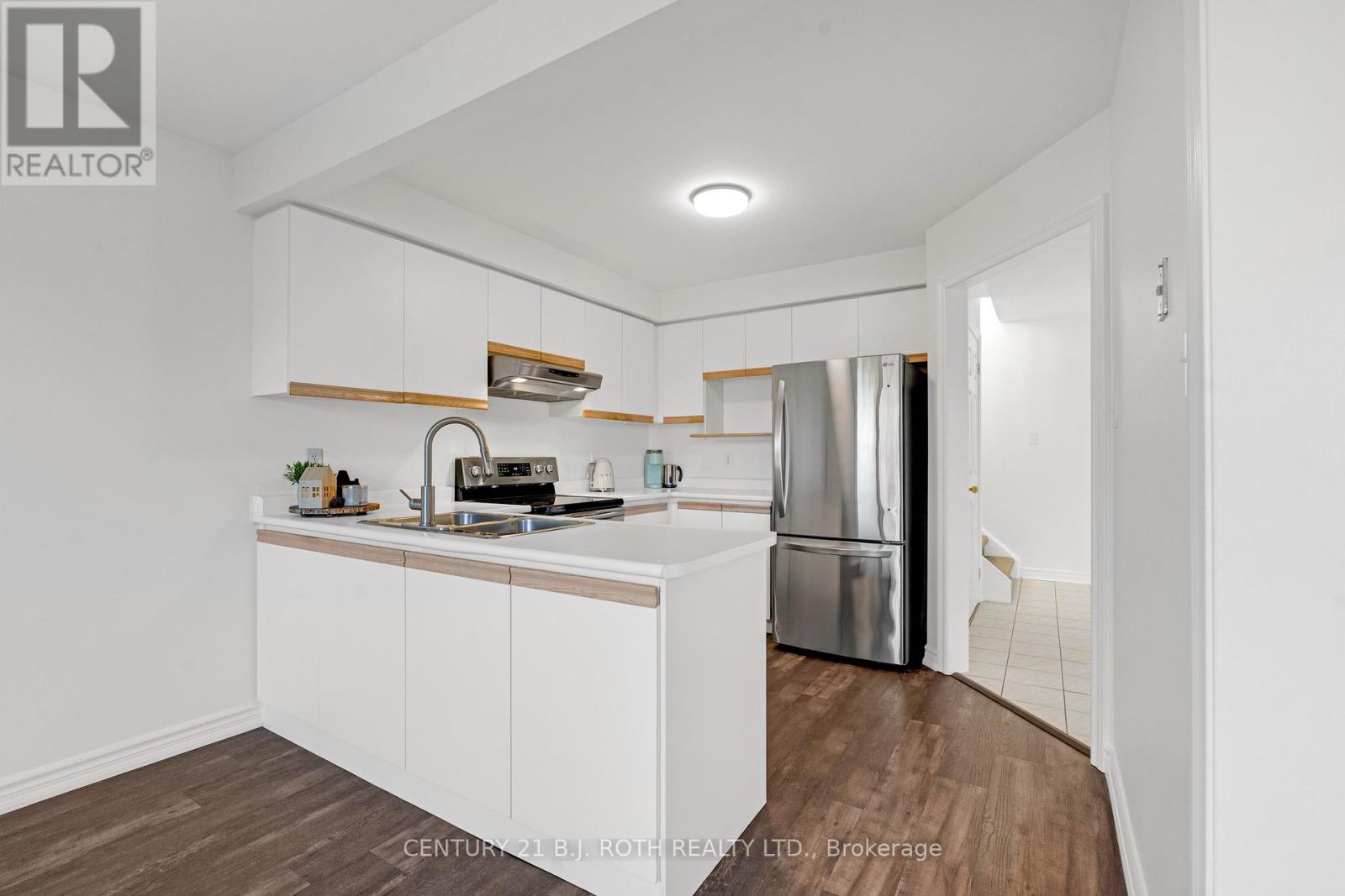 74 Arthur Avenue, Barrie (Grove East), Ontario  L4M 6H5 - Photo 12 - S12498992