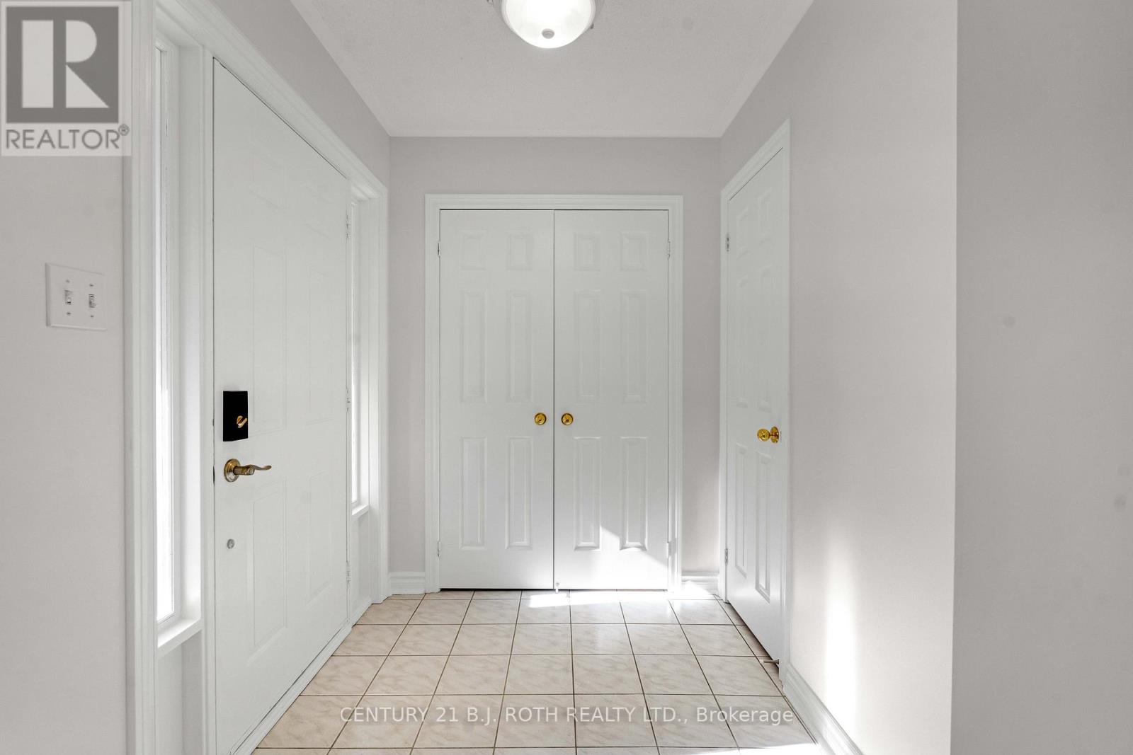 74 Arthur Avenue, Barrie (Grove East), Ontario  L4M 6H5 - Photo 9 - S12498992