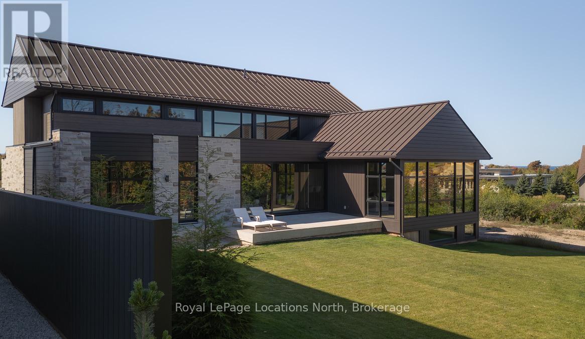 104 Maryward Crescent, Blue Mountains, Ontario  N0H 1J0 - Photo 48 - X12455356