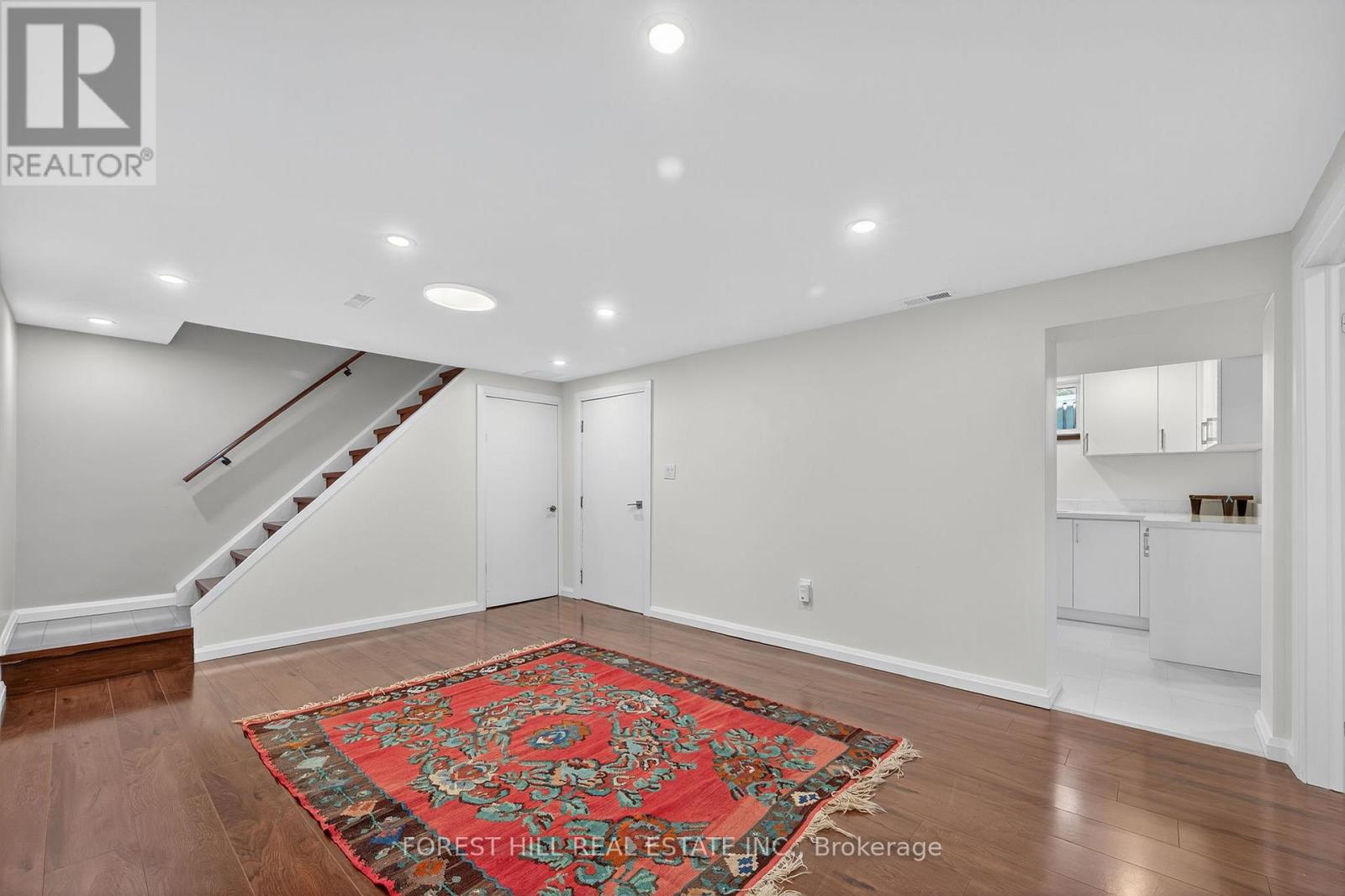 30 Goodview Road, Toronto (Don Valley Village), Ontario  M2J 2K5 - Photo 19 - C12488100