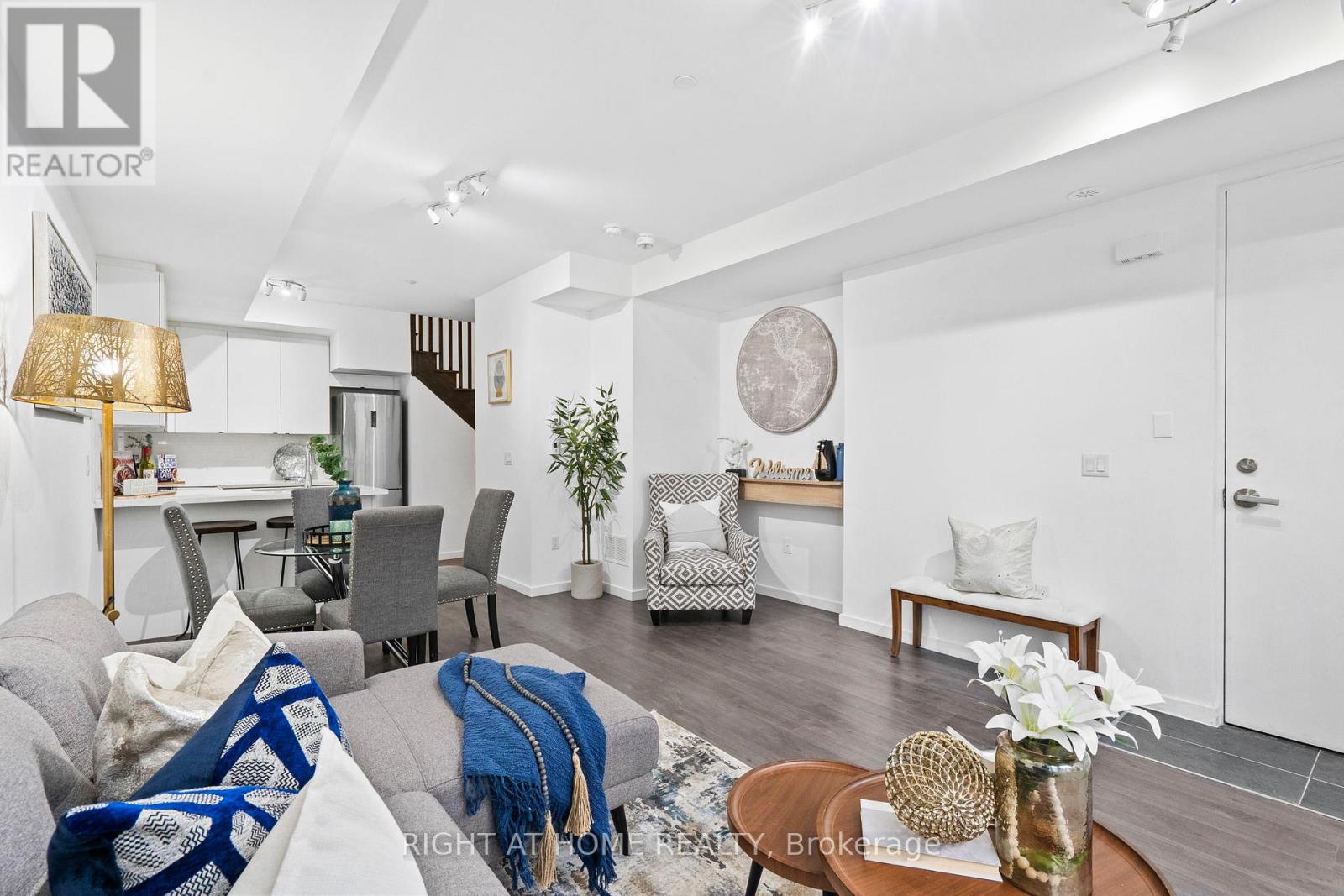 59 - 300 Alex Gardner Circle E, Aurora, Ontario  L4G 3G5 - Photo 14 - N12498170