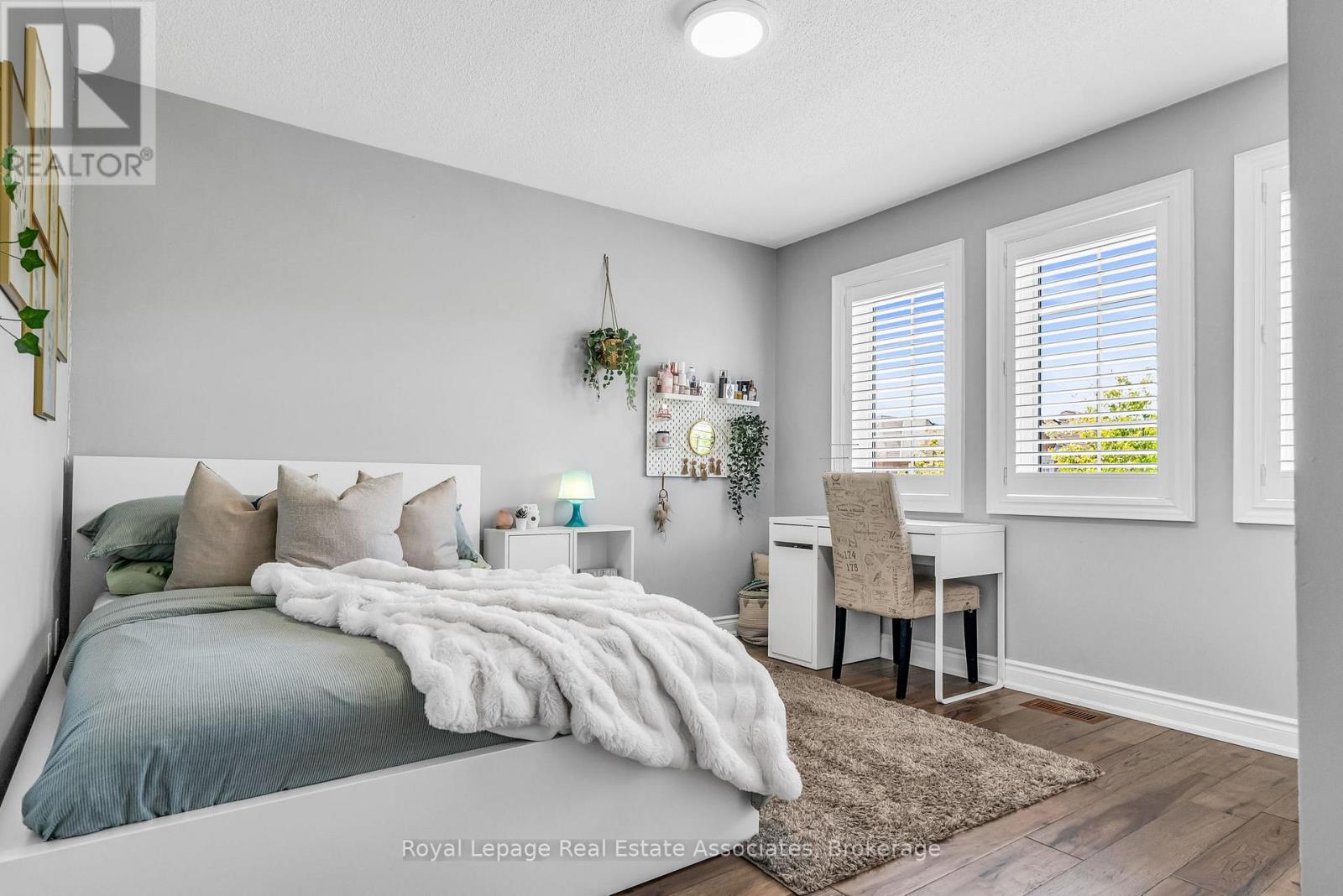 273 Duskywing Way, Oakville (Br Bronte), Ontario  L6L 6X5 - Photo 31 - W12455259