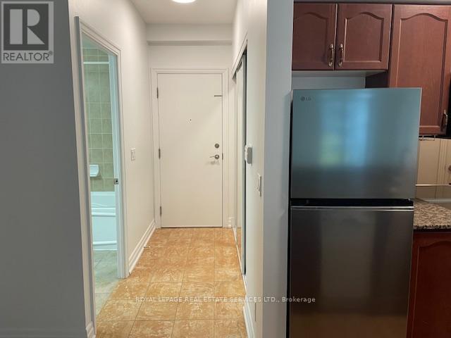 511 - 2119 Lake Shore Boulevard W, Toronto, Ontario  M8V 4E8 - Photo 4 - W12497508