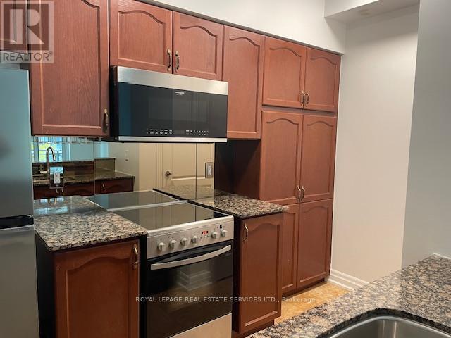 511 - 2119 Lake Shore Boulevard W, Toronto, Ontario  M8V 4E8 - Photo 5 - W12497508