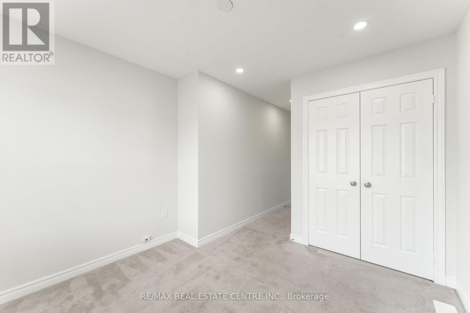 3970 Thomas Alton Boulevard, Burlington, Ontario  L7M 2A4 - Photo 26 - W12498990