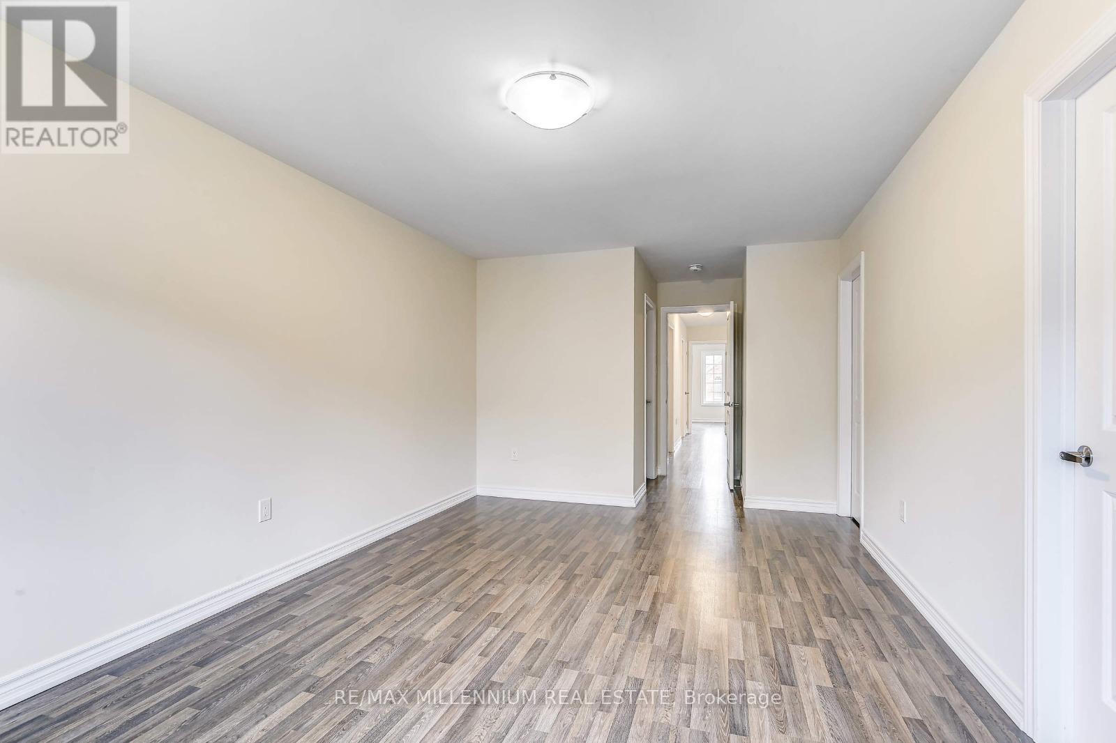 49 Frenchpark Circle, Brampton, Ontario  L6X 0Y6 - Photo 4 - W12499002