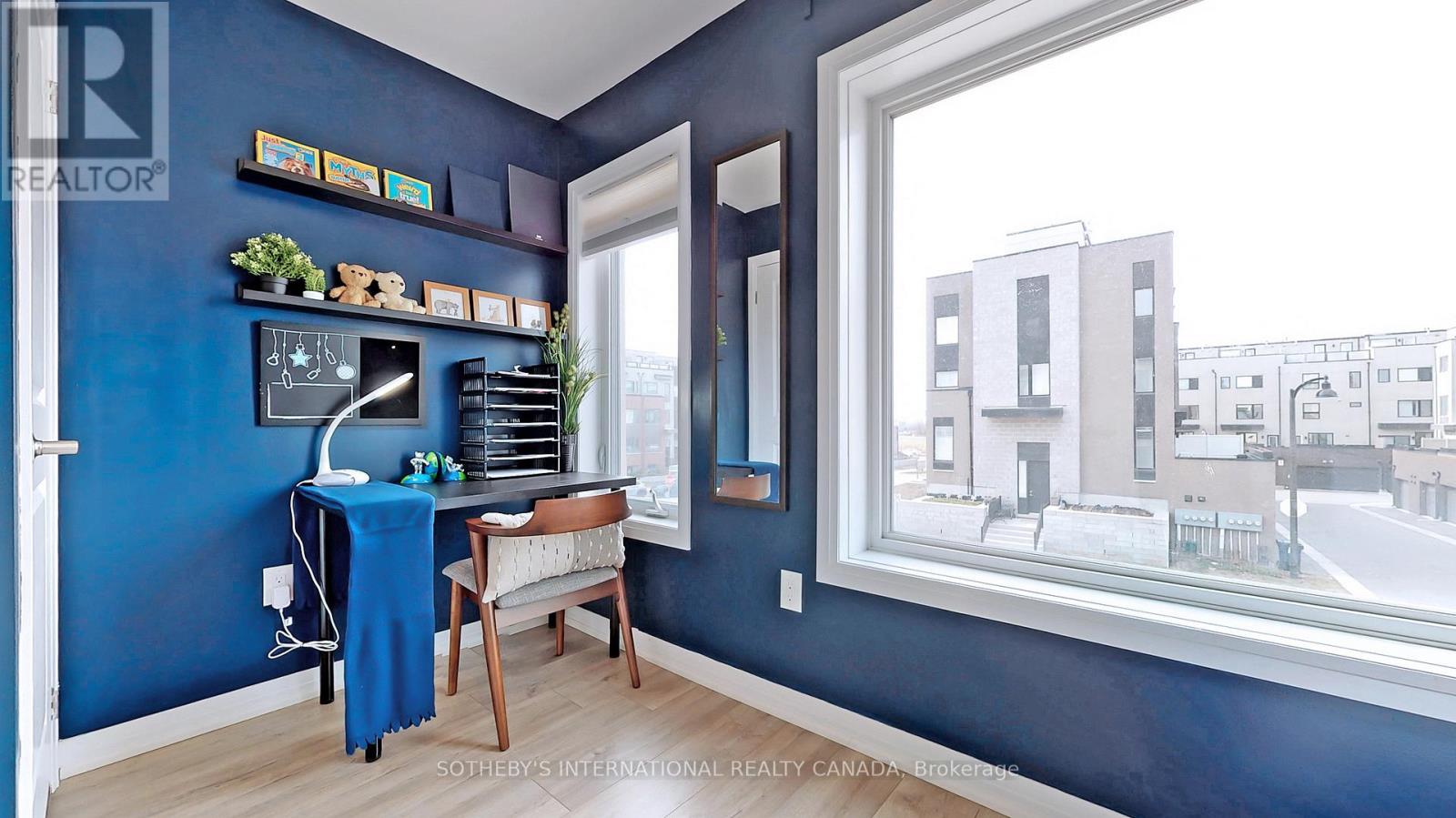 27 Thomas Mulholland Drive, Toronto, Ontario  M3K 0A8 - Photo 17 - W12499022