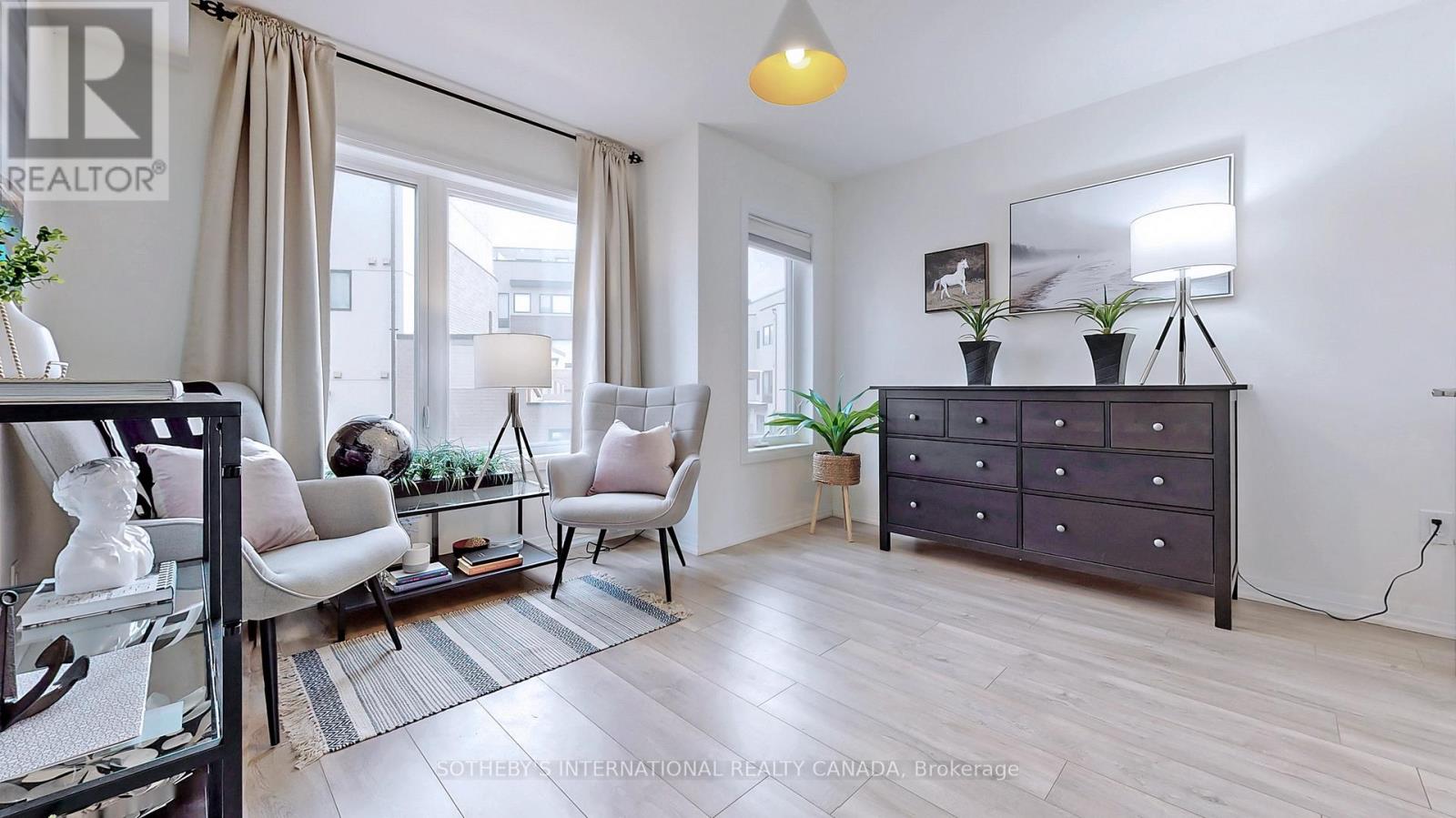 27 Thomas Mulholland Drive, Toronto, Ontario  M3K 0A8 - Photo 19 - W12499022