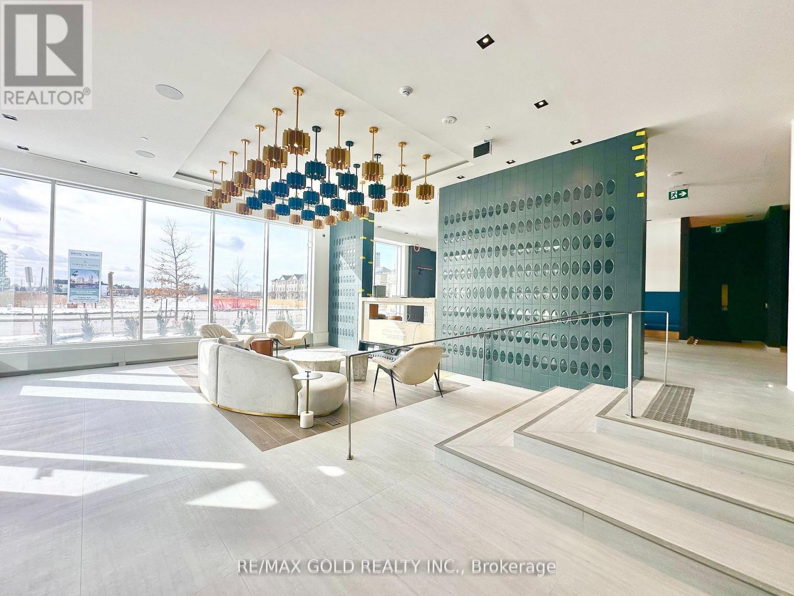 403 - 412 Silver Maple Road, Oakville, Ontario  L6H 7X8 - Photo 3 - W12499028