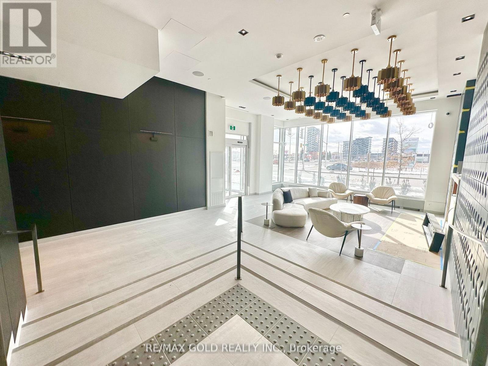 403 - 412 Silver Maple Road, Oakville, Ontario  L6H 7X8 - Photo 4 - W12499028