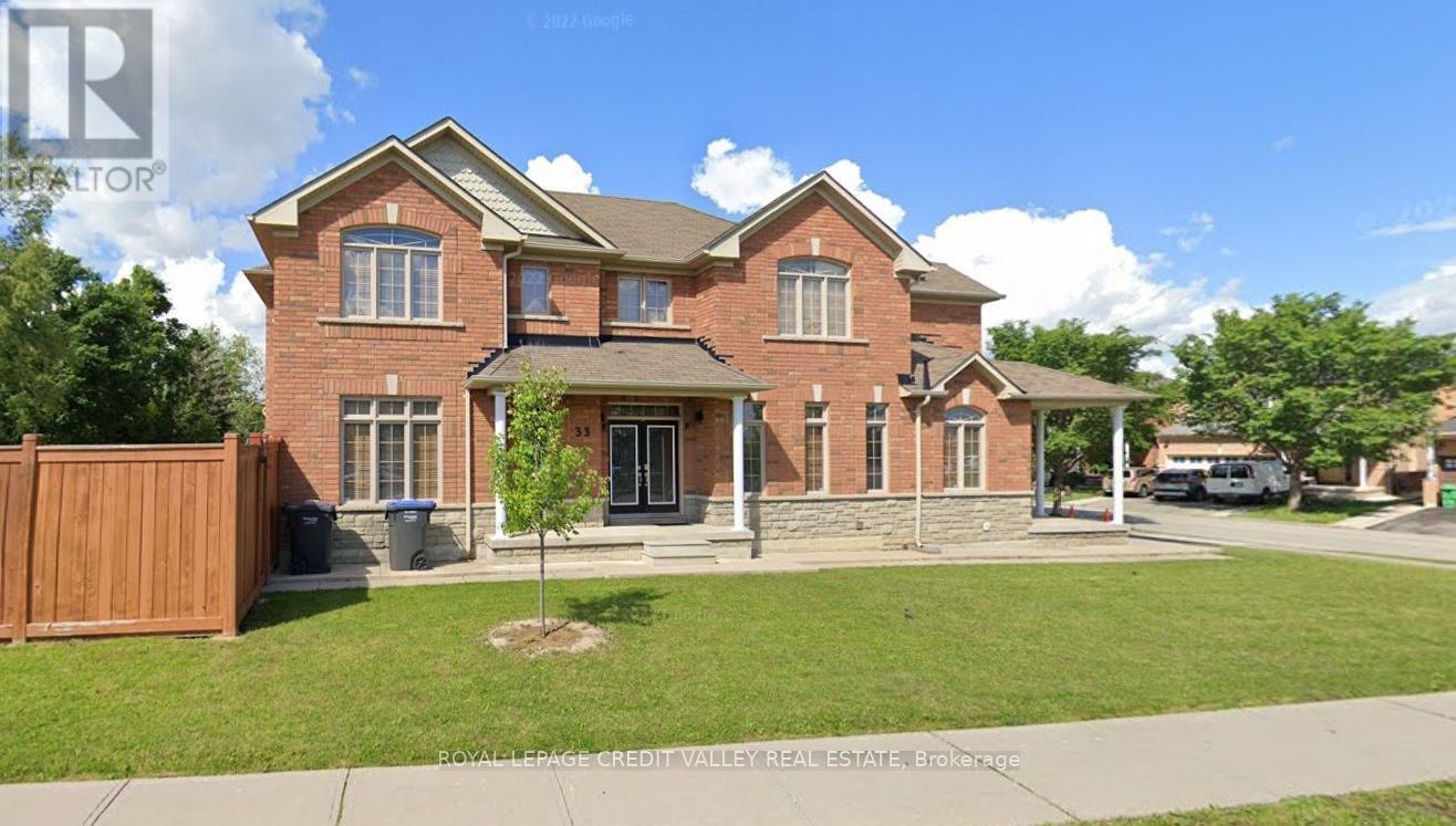 33 FAIRLAWN BOULEVARD, Brampton, Ontario