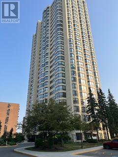 407 - 8 LISA STREET, Brampton, Ontario