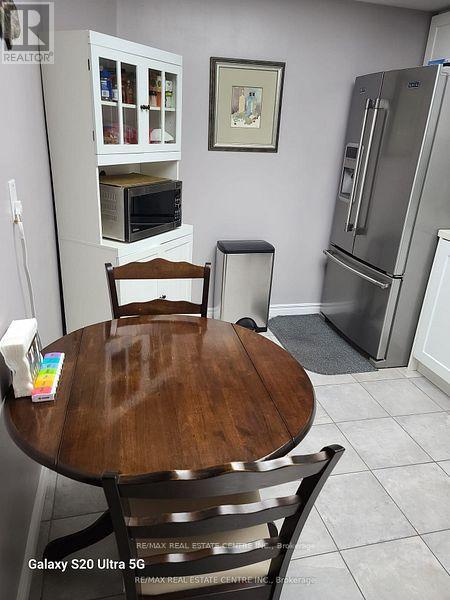 407 - 8 Lisa Street, Brampton, Ontario  L6T 4S6 - Photo 8 - W12499052