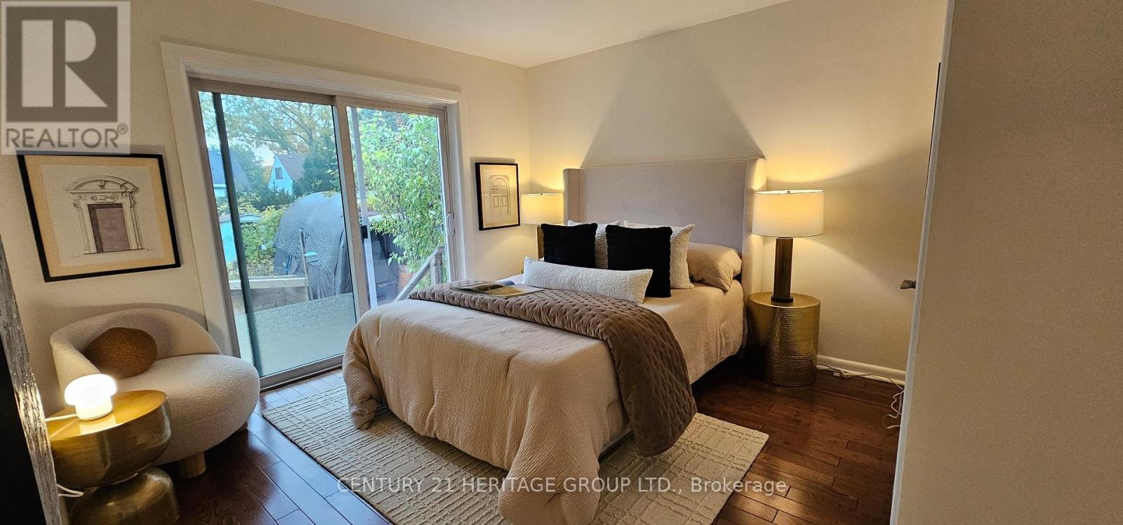 67 Savona Drive, Toronto, Ontario  M8W 4V2 - Photo 13 - W12499068