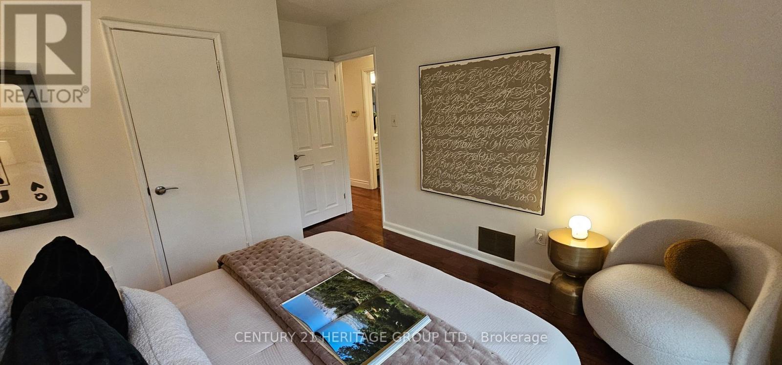 67 Savona Drive, Toronto, Ontario  M8W 4V2 - Photo 16 - W12499068