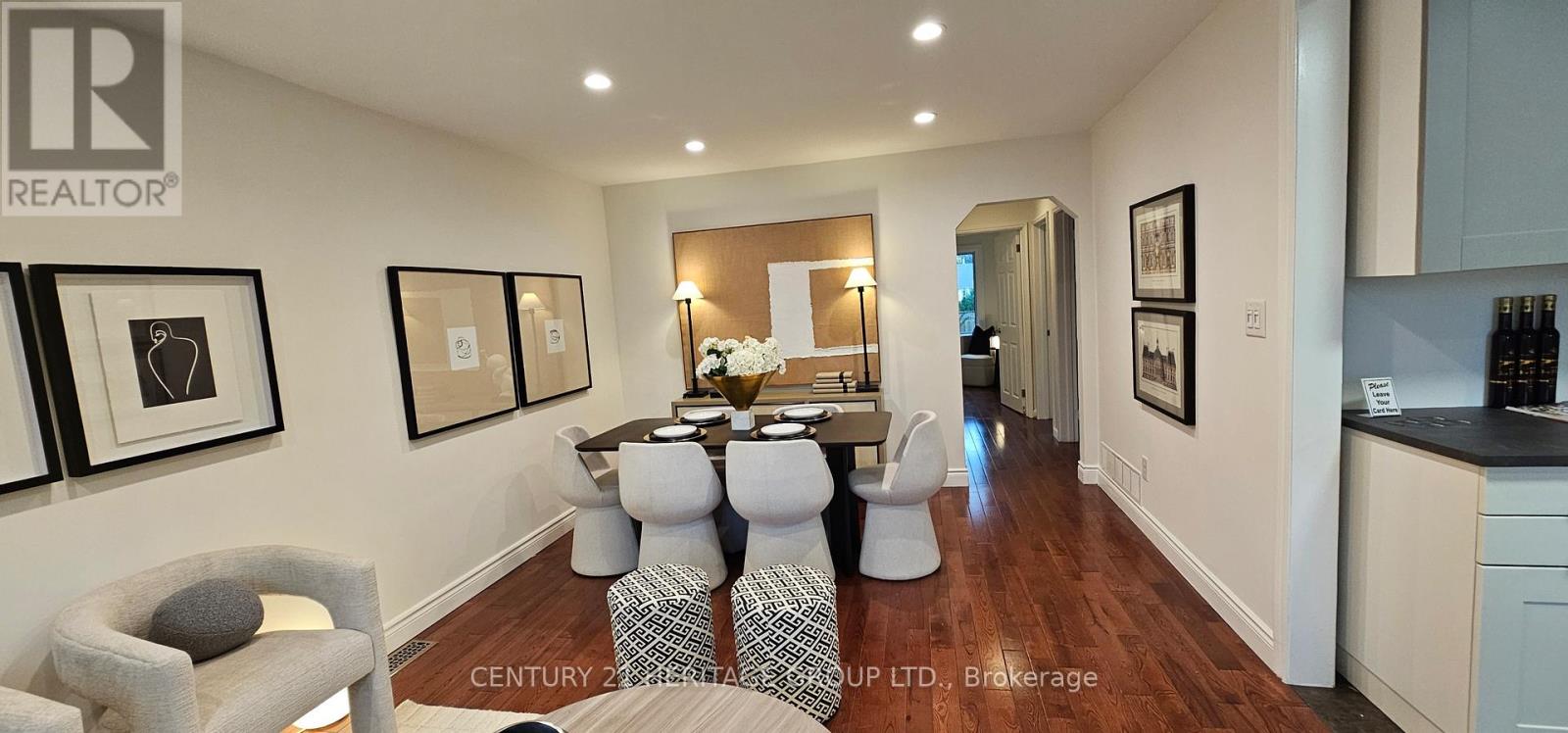 67 Savona Drive, Toronto, Ontario  M8W 4V2 - Photo 8 - W12499068