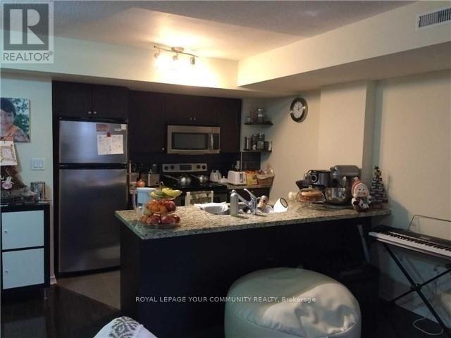 102 - 20 Foundry Avenue, Toronto, Ontario  M6H 0A6 - Photo 3 - W12499072