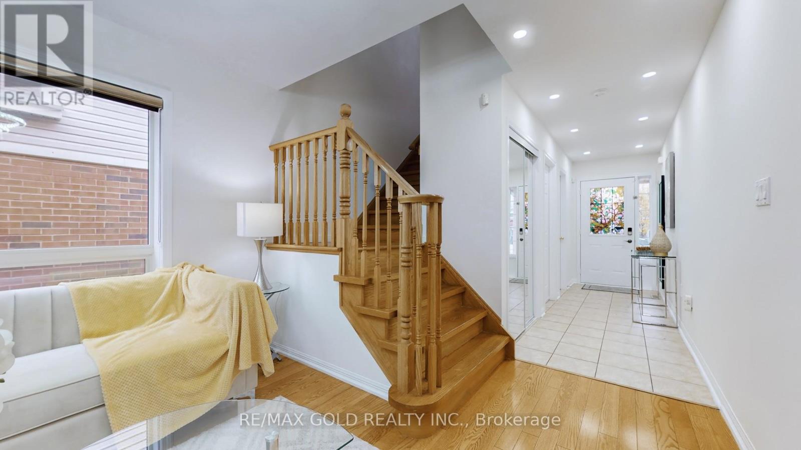 7 Chudleigh Avenue, Brampton, Ontario  L6X 0N1 - Photo 14 - W12499090